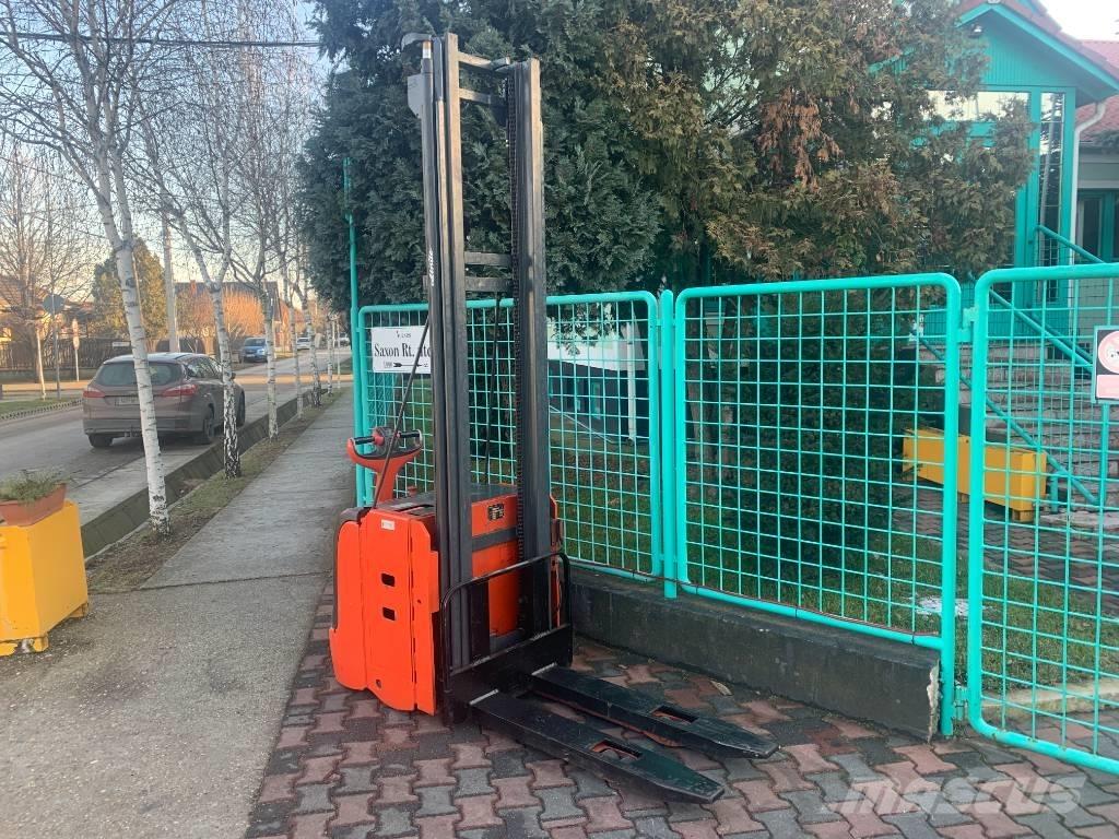 Linde L 20 V-2502 Pašgājēji krautnētāji