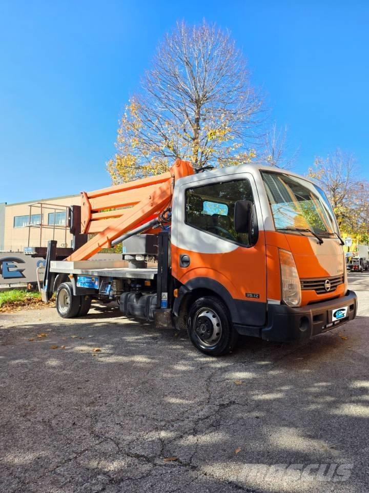 CTE ZED 20 Pacēlāji uz automašīnas bāzes