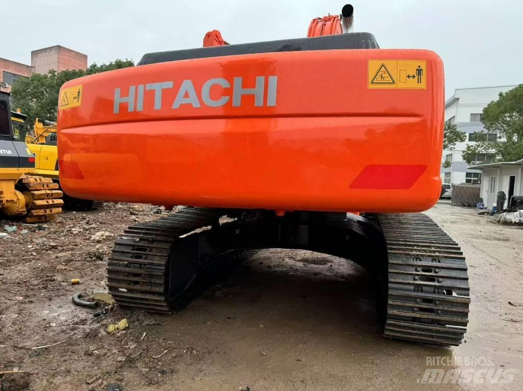 Hitachi ZX 350 Kāpurķēžu ekskavatori