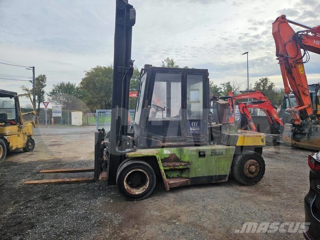 Clark DPL 60 Tehnika ar dīzeļa dzinēju