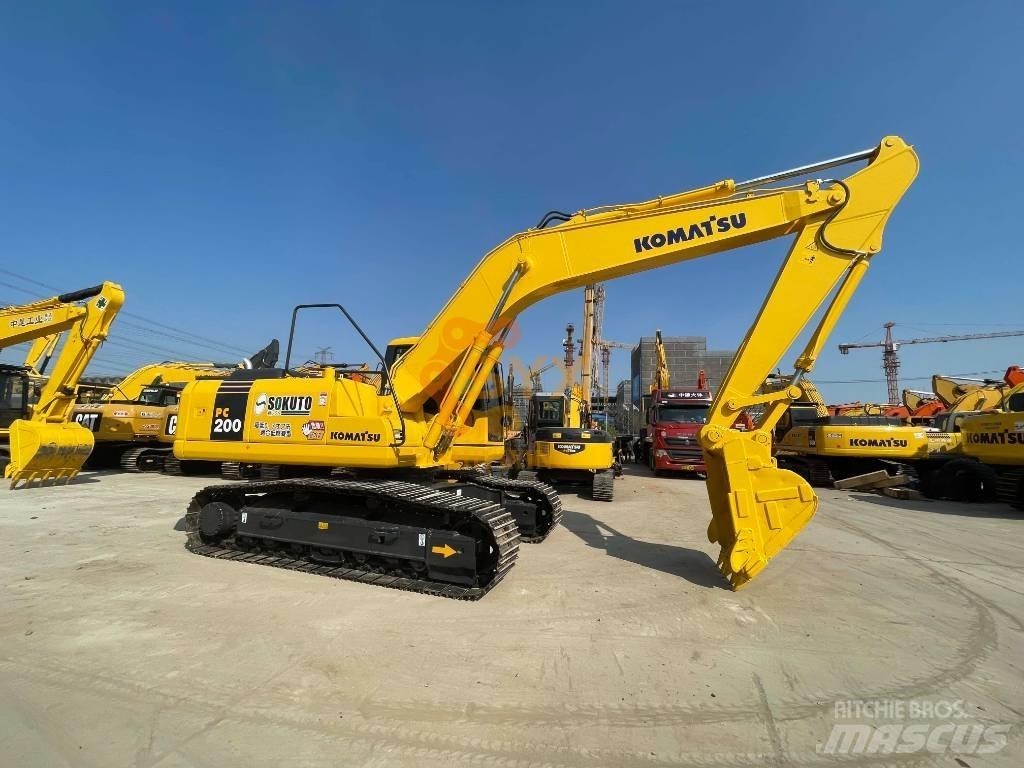 Komatsu PC 200-7 Kāpurķēžu ekskavatori