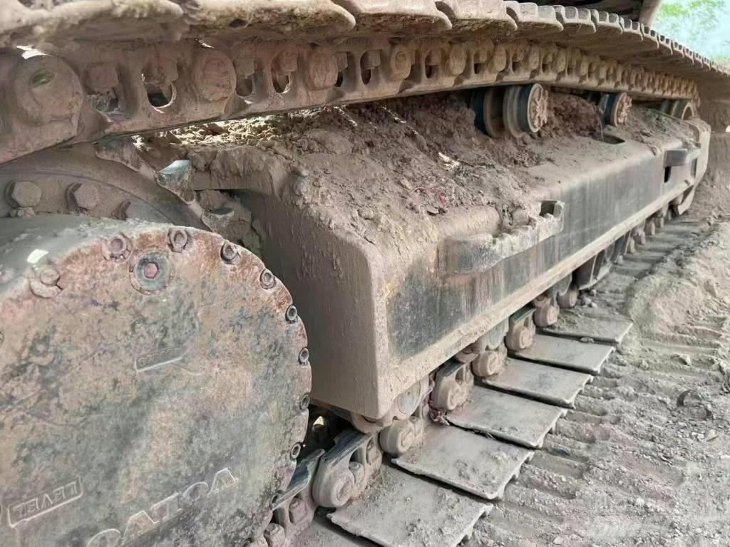 Volvo EC 210 Kāpurķēžu ekskavatori
