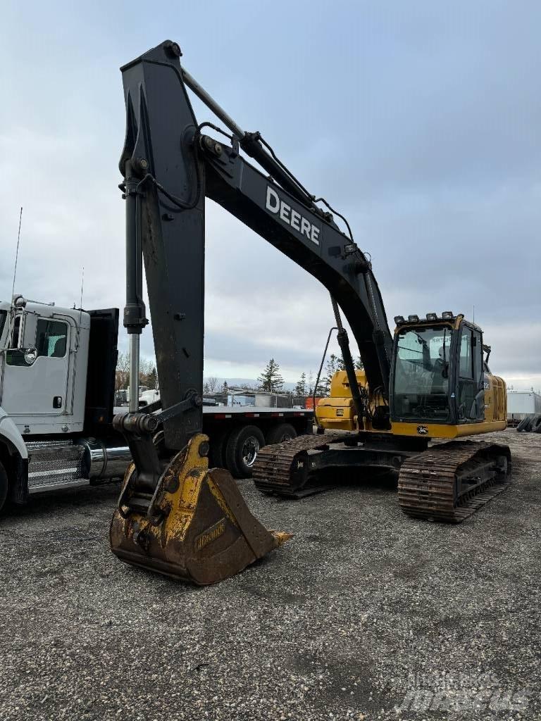 DEERE 210G LC Kāpurķēžu ekskavatori