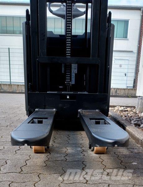 Toyota BT SWE145L Pašgājēji krautnētāji