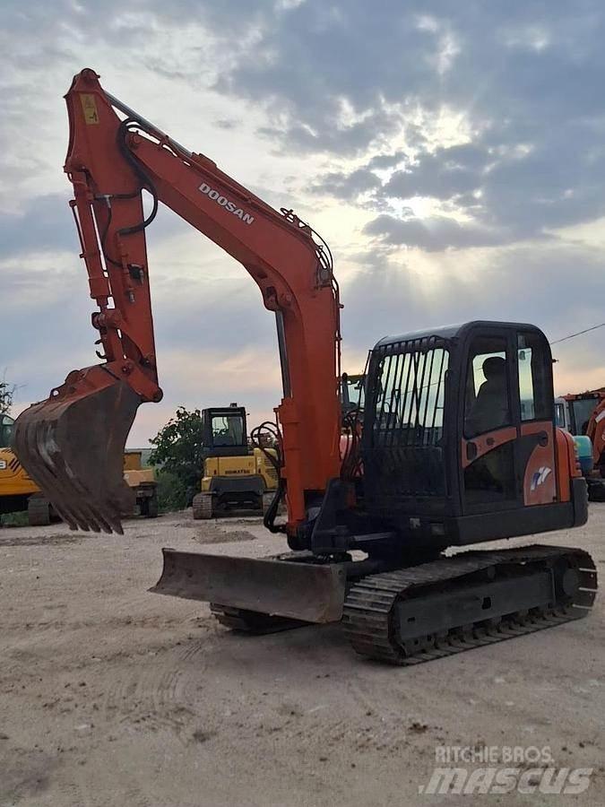 Doosan SOLAR 75V Īpašie ekskavatori