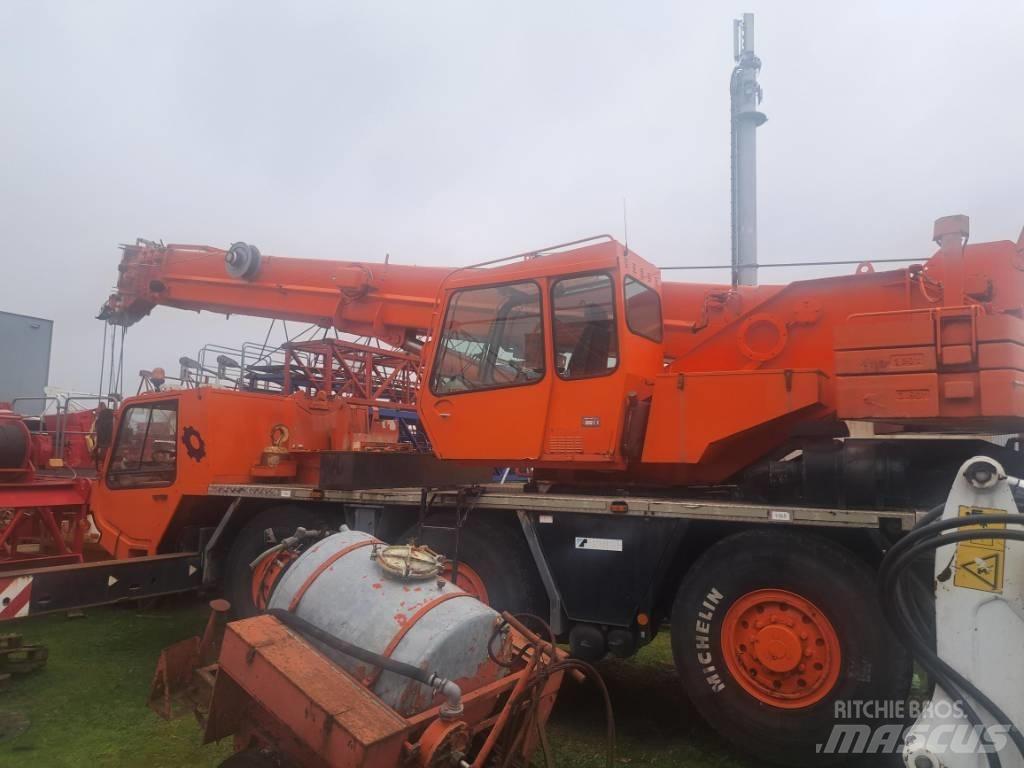 Tadano Faun RTF 40-3 Celtņi nelīdzenām virsmām