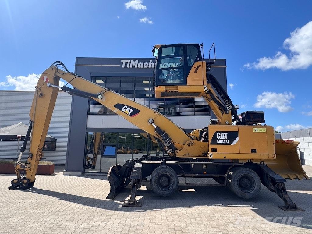 CAT MH3024 Industriālie iekrāvēji