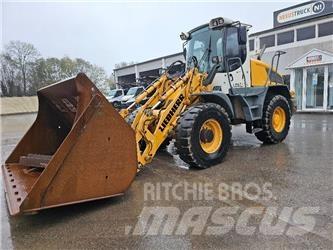 Liebherr L 524 Iekrāvēji uz riteņiem