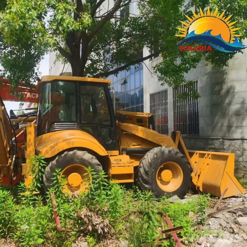 JCB 4 CX Ekskavatori-iekrāvēji
