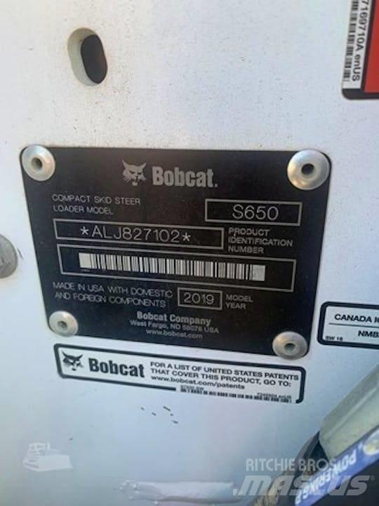 Bobcat S 650 Lietoti riteņu kompaktiekrāvēji