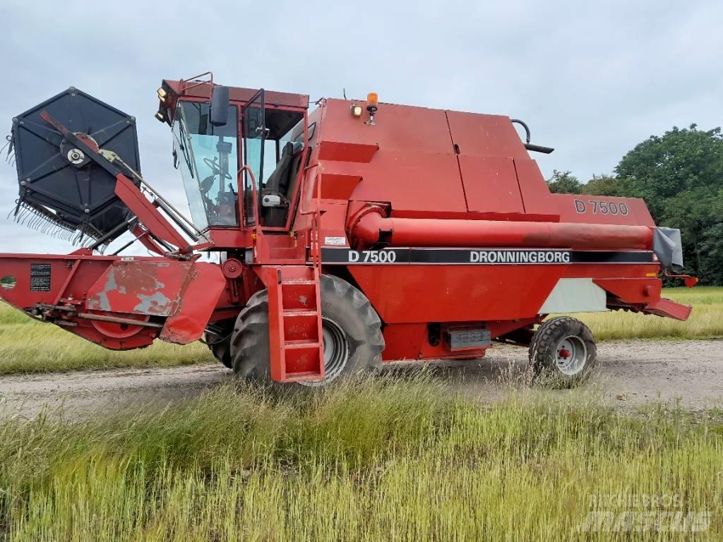 Dronningborg D 7500 Ražas novākšanas kombaini