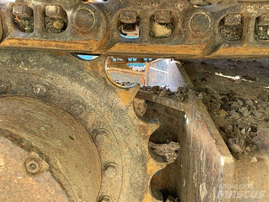 Komatsu PC 138 Kāpurķēžu ekskavatori