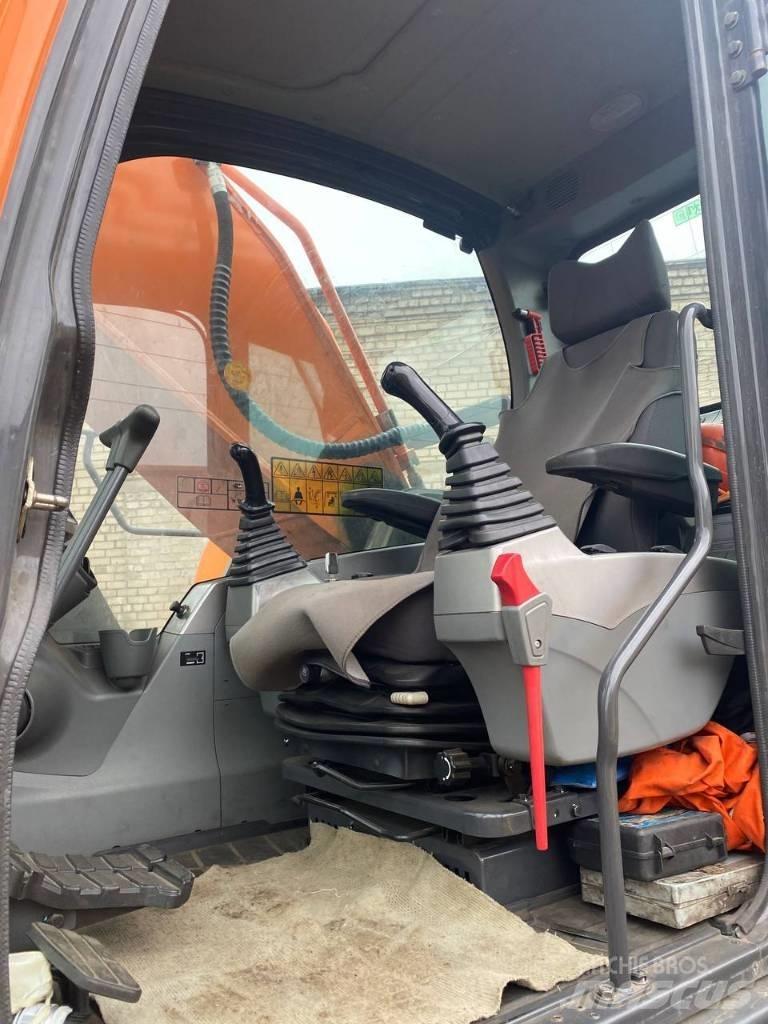 Doosan DX 340 LCA Kāpurķēžu ekskavatori