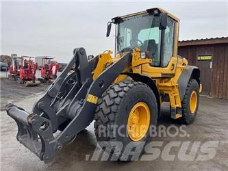 Volvo L 60 F Iekrāvēji uz riteņiem