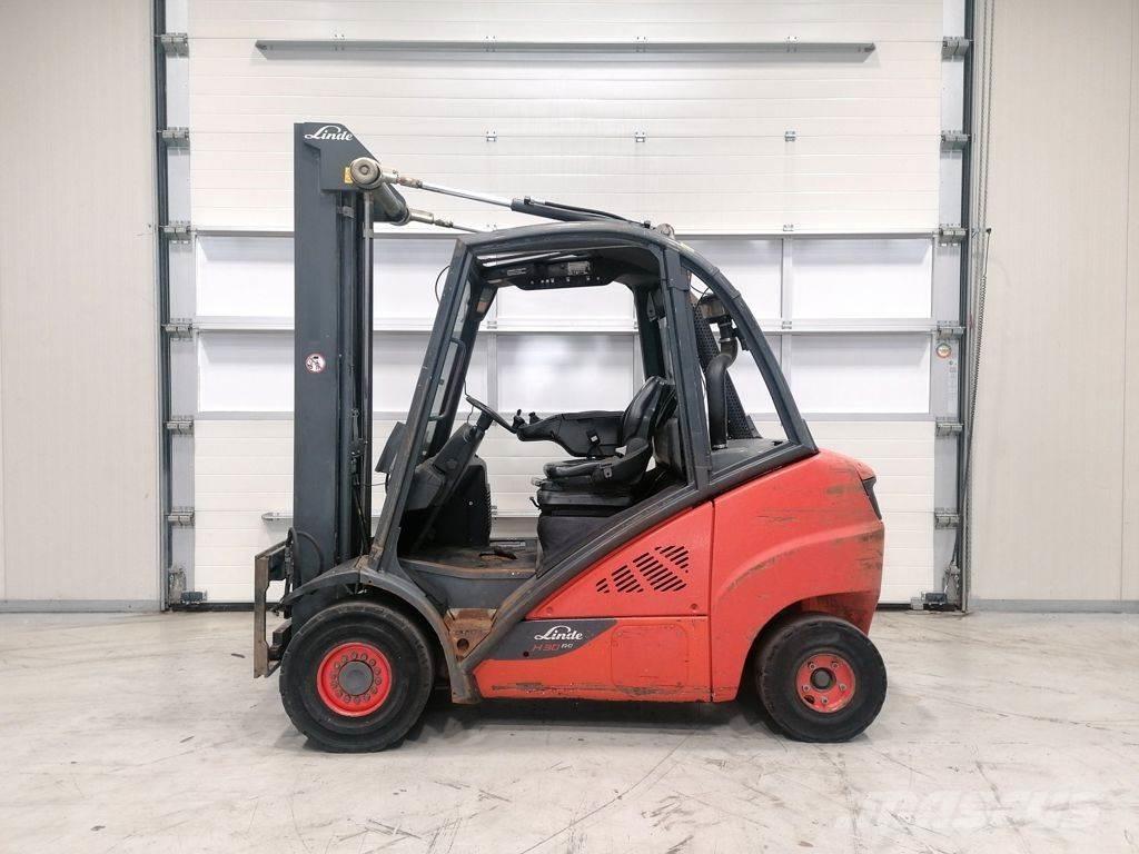 Linde H30D-02 Tehnika ar dīzeļa dzinēju