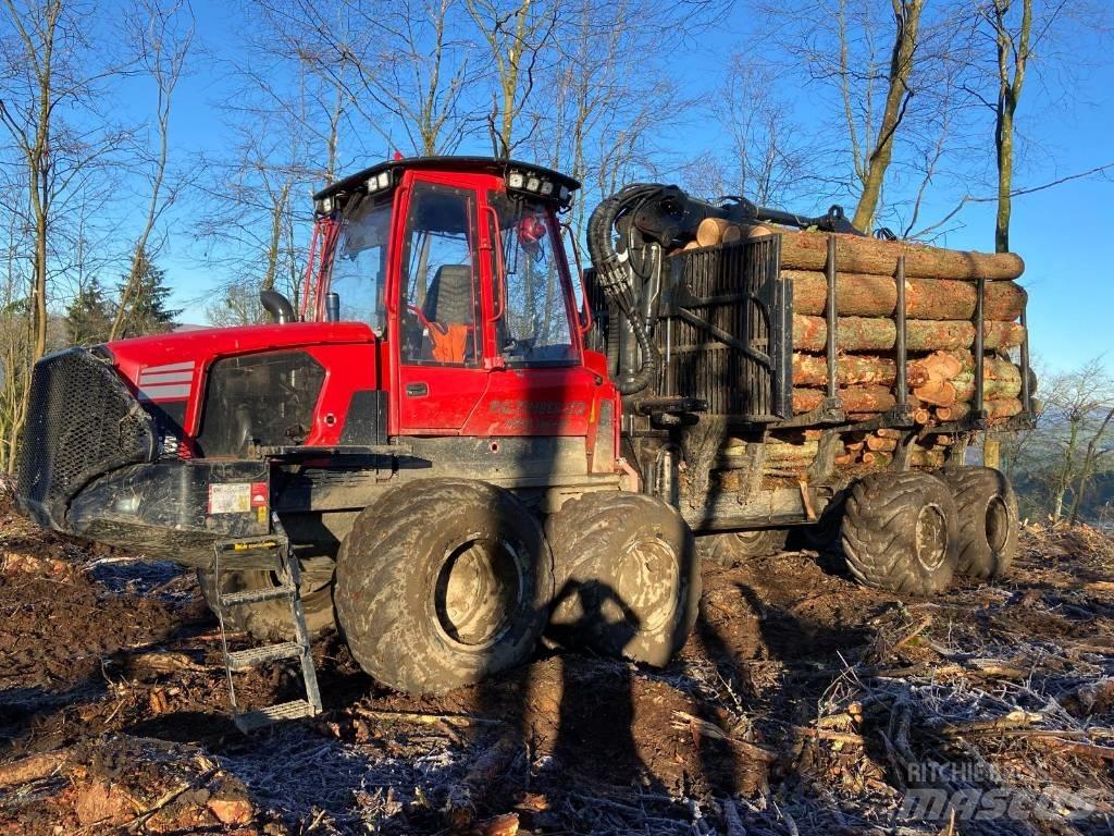 Komatsu 855 Forvarderi