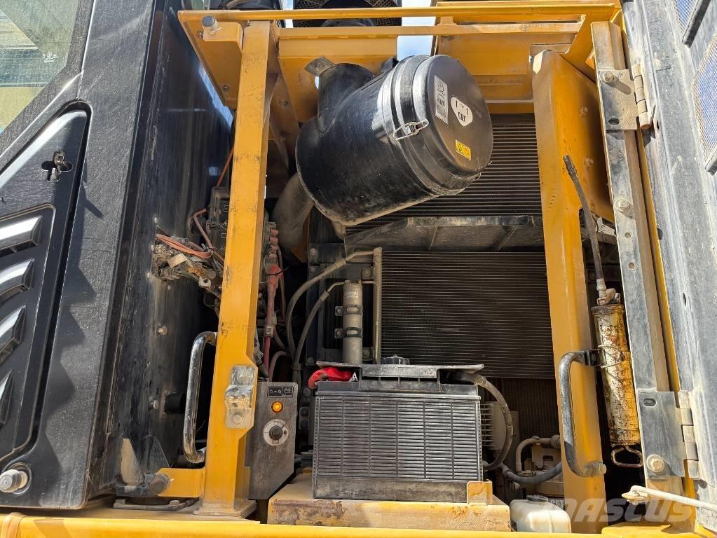 CAT 335 F L CR Kāpurķēžu ekskavatori