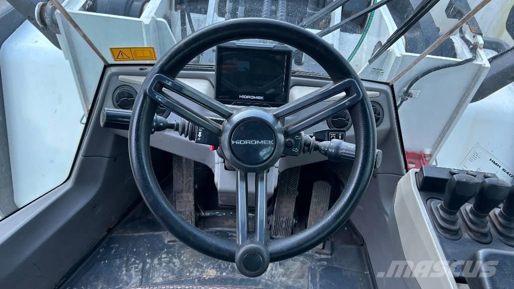 Hidromek HMK 640 WL Riteņu buldozeri