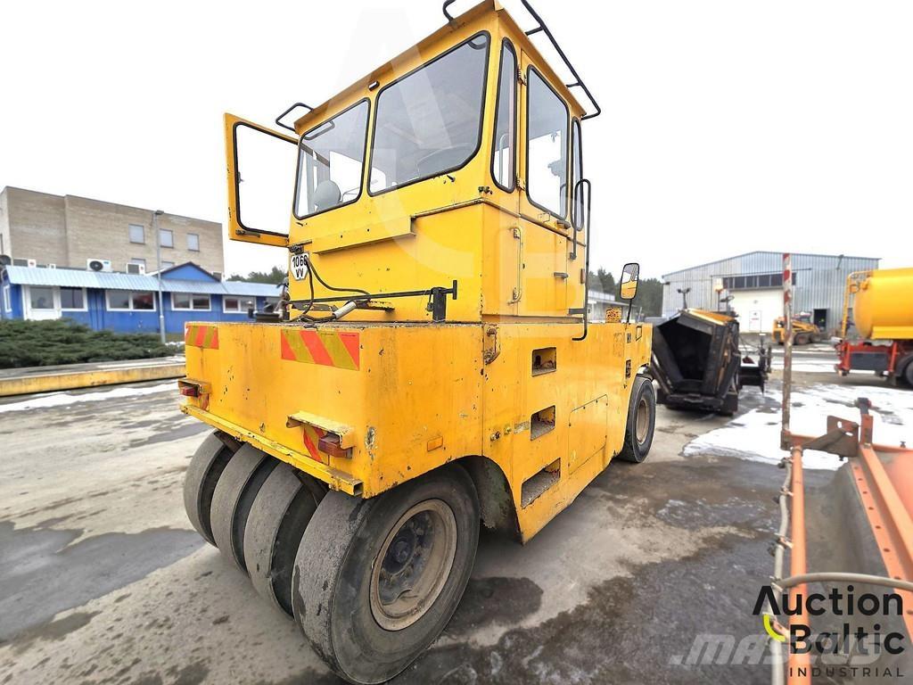 Hamm GRW 18 Pneimatiskie veltņi