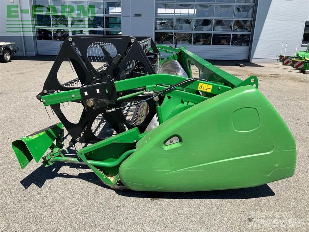 John Deere 620R Ražas novākšanas kombainu papildaprīkojums