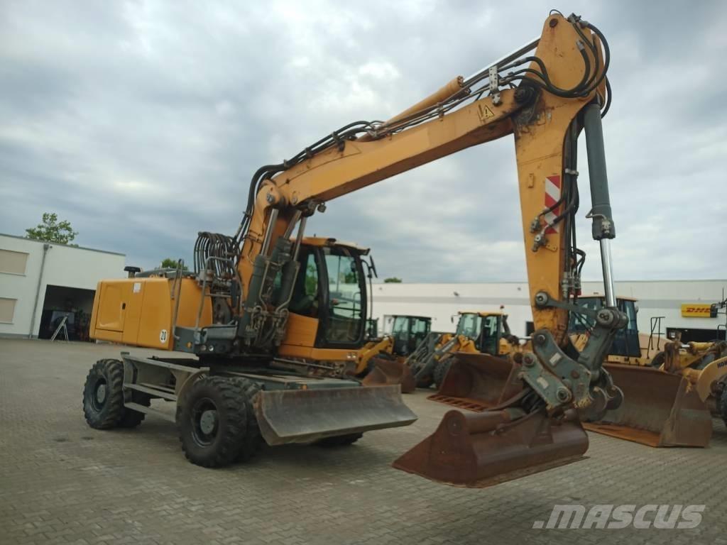 Liebherr A 924 Ekskavatori uz riteņiem