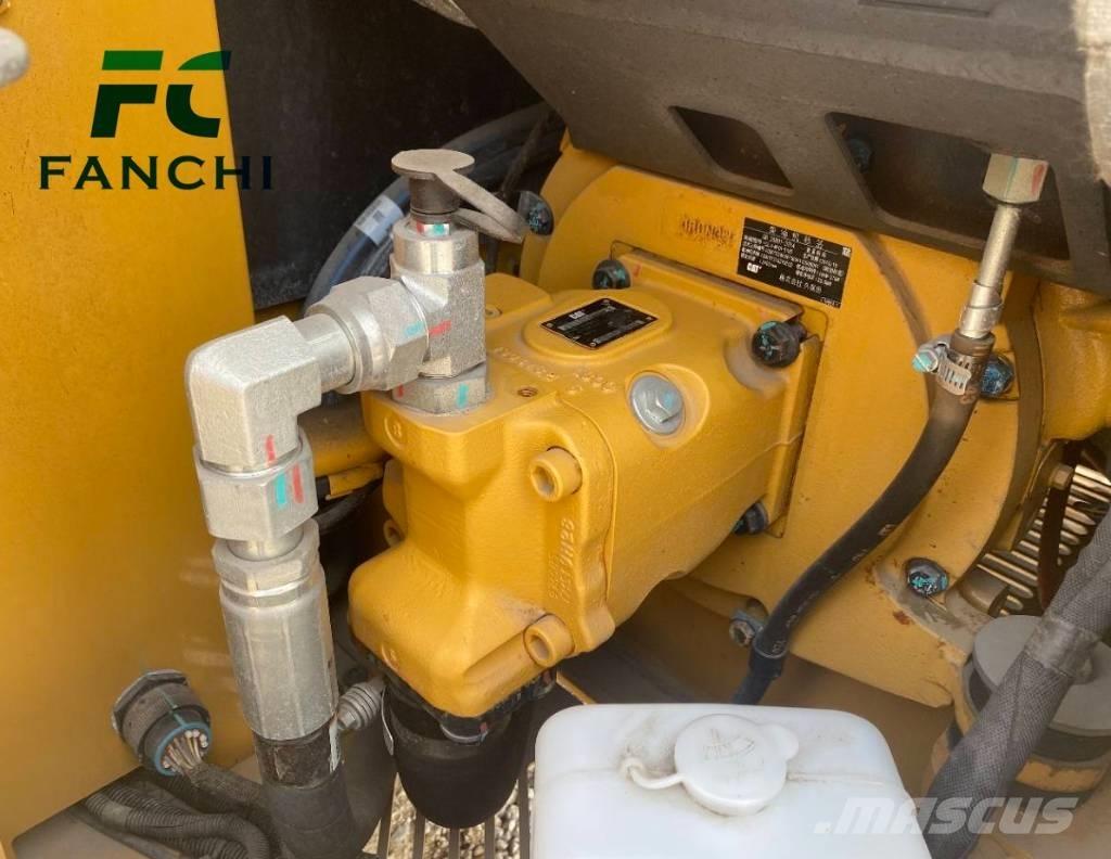 CAT 306 Kāpurķēžu ekskavatori