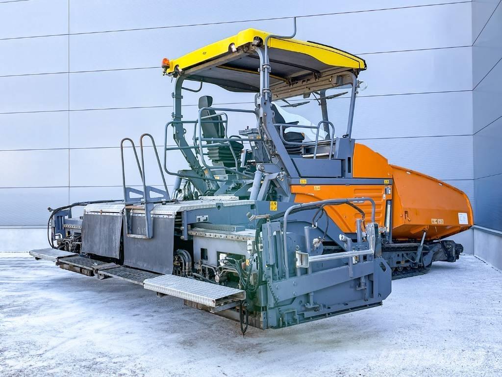 Vögele SUPER 1900-2 Asfalta klājēji