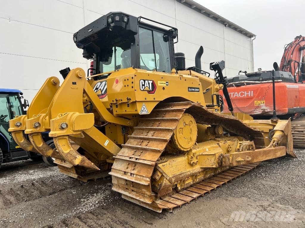 CAT D 6 XE LGP Kāpurķēžu buldozeri