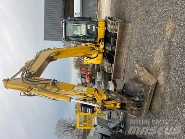 Komatsu PC80MR Teleskopiskie manipulatori