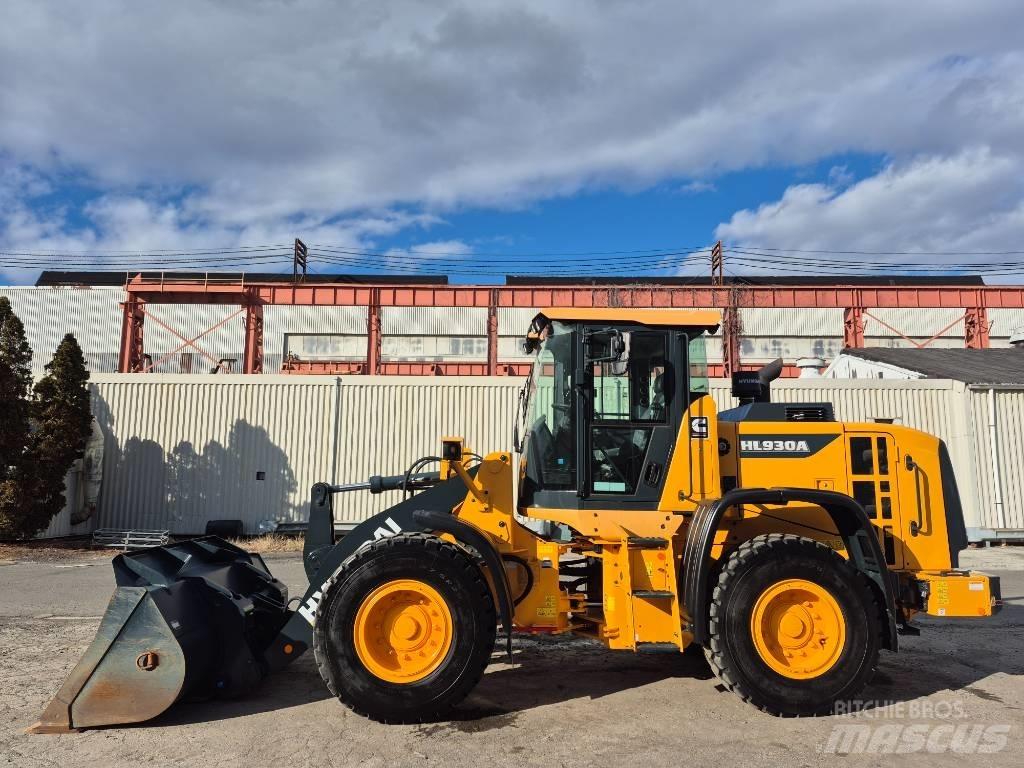 Hyundai HL 930 A Iekrāvēji uz riteņiem