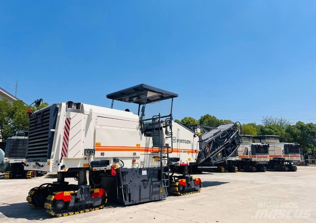 Wirtgen W2000 Asfalta dzesēšanas iekārtas