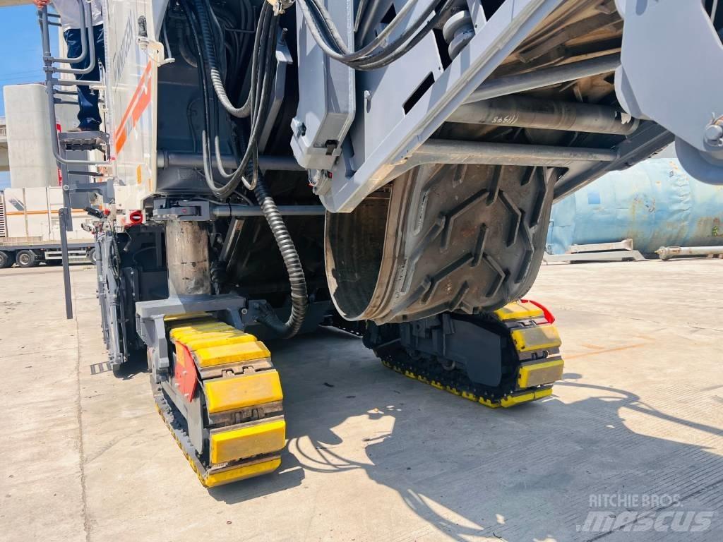 Wirtgen W2000 Asfalta dzesēšanas iekārtas