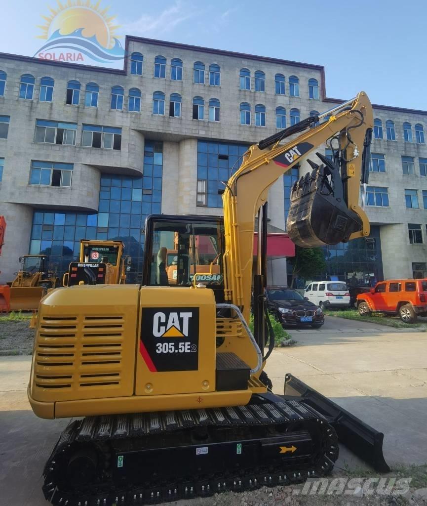 CAT 305.5E2 Kāpurķēžu ekskavatori