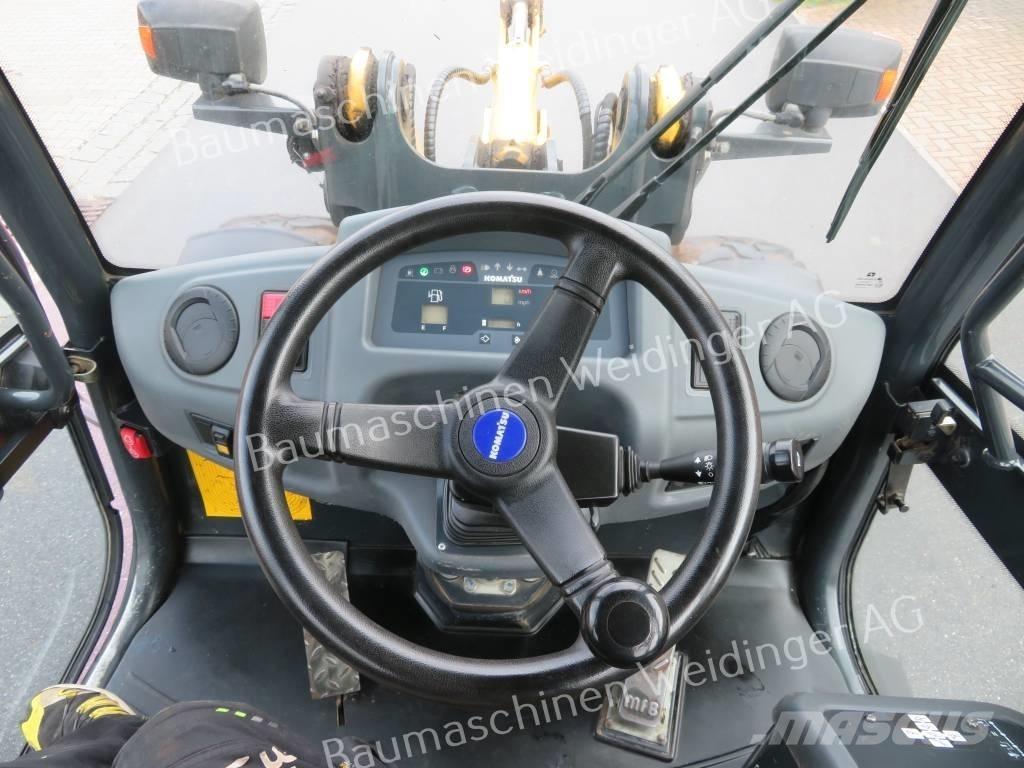 Komatsu WA 70-7 Iekrāvēji uz riteņiem