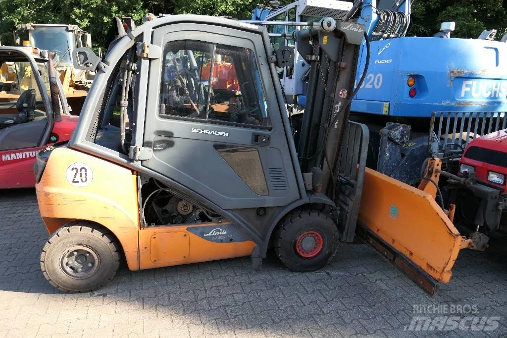 Linde H 25 D-02 Tehnika ar dīzeļa dzinēju