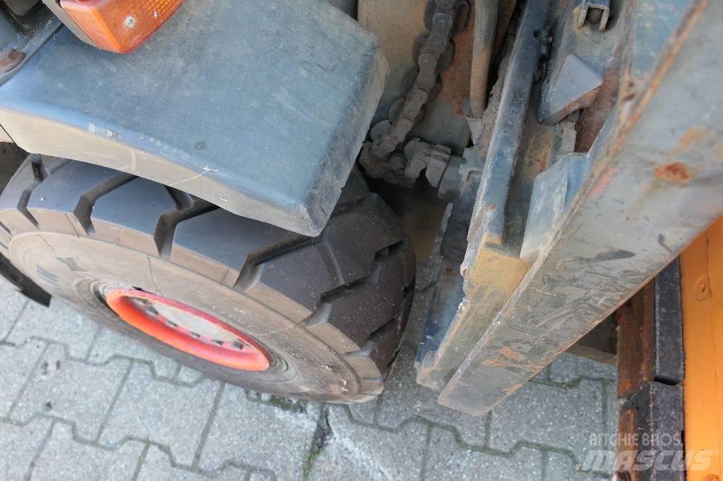 Linde H 25 D-02 Tehnika ar dīzeļa dzinēju
