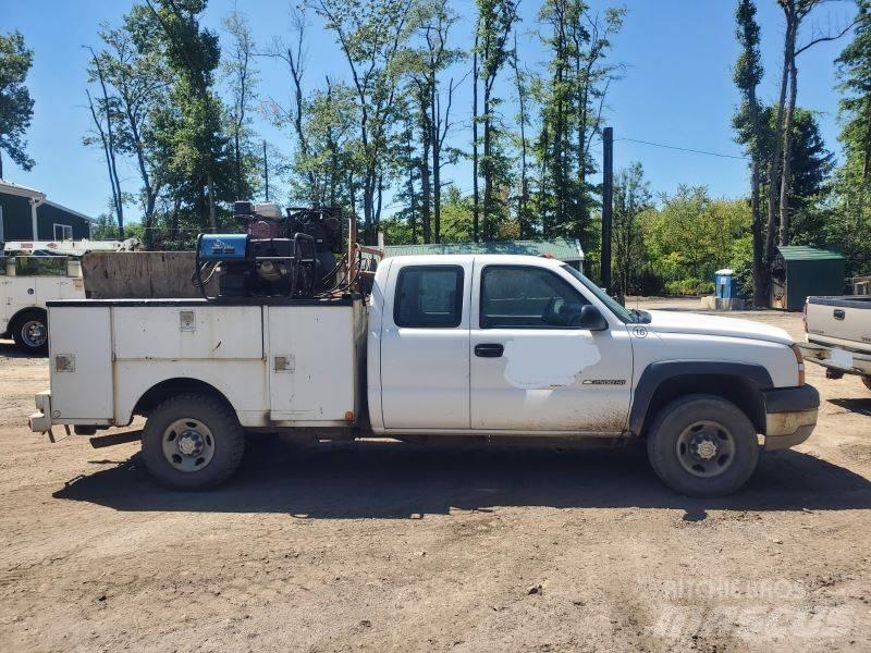 GMC 2500 Vieglais kravas automobilis/izkraušana no sāniem
