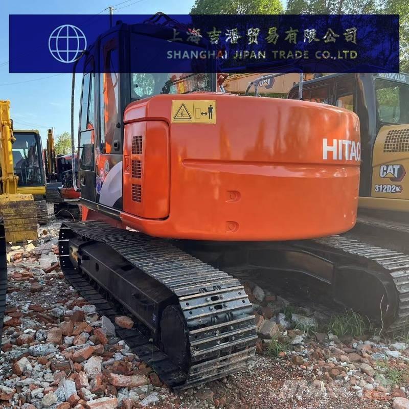 Hitachi ZX 135 Vidēja lieluma ekskavatori 7 t - 12 t