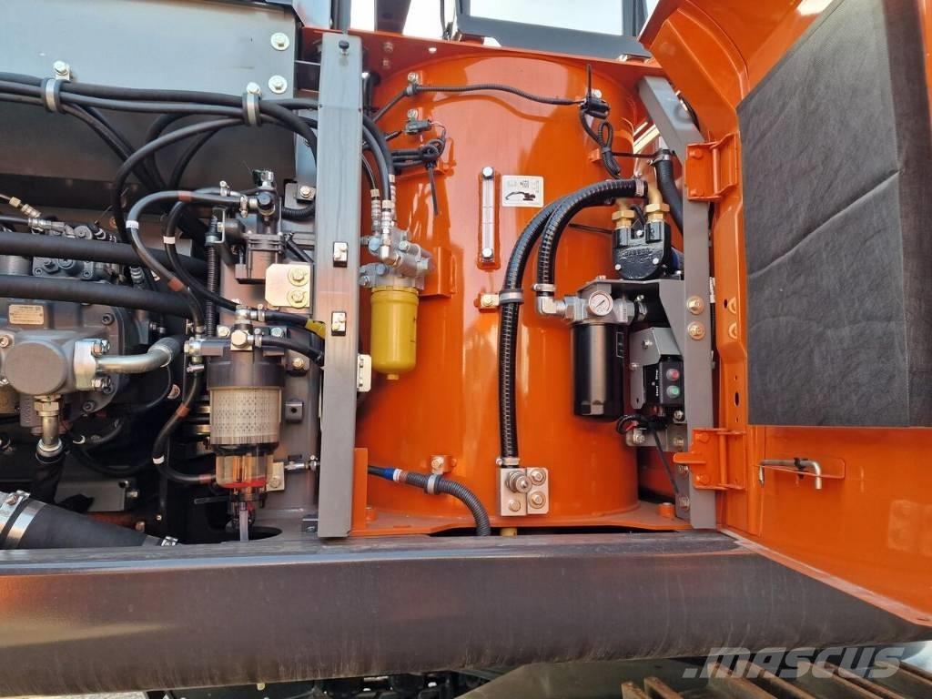 Hitachi ZX 350 H Kāpurķēžu ekskavatori