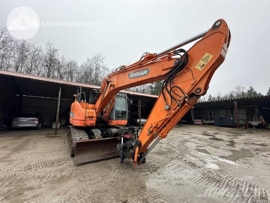 Doosan DX 235 LCR Kāpurķēžu ekskavatori