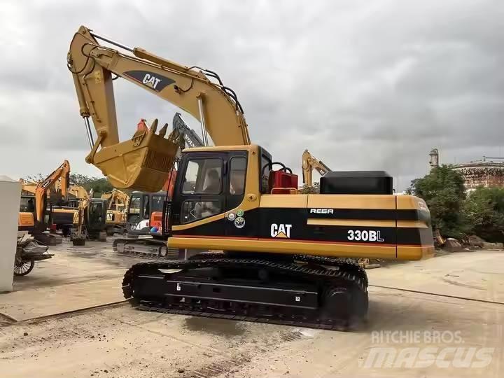 CAT 330 B L Kāpurķēžu ekskavatori