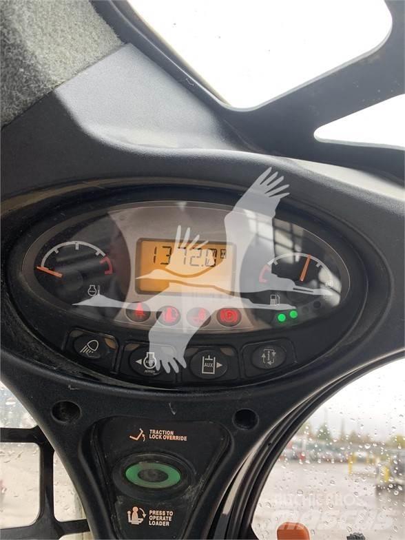 Bobcat T770 Lietoti riteņu kompaktiekrāvēji
