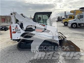 Bobcat T870 Lietoti riteņu kompaktiekrāvēji