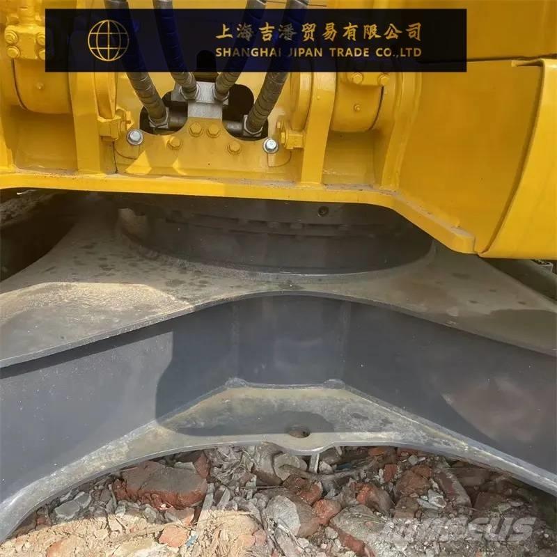 Komatsu PC 138 US Vidēja lieluma ekskavatori 7 t - 12 t