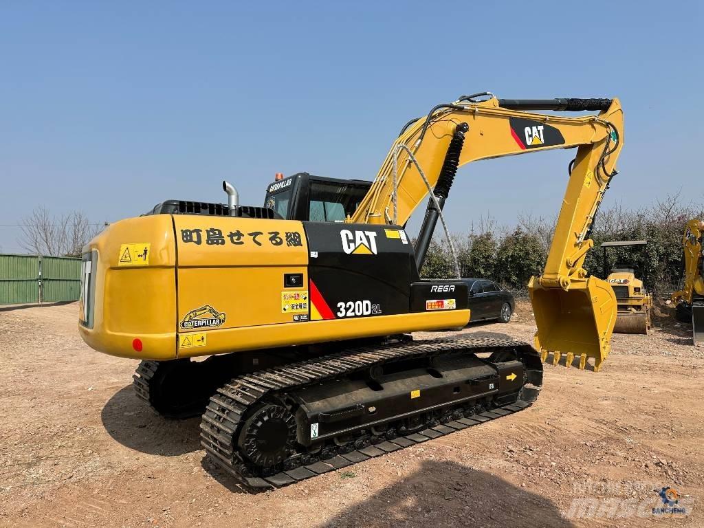 CAT 320D2L Kāpurķēžu ekskavatori