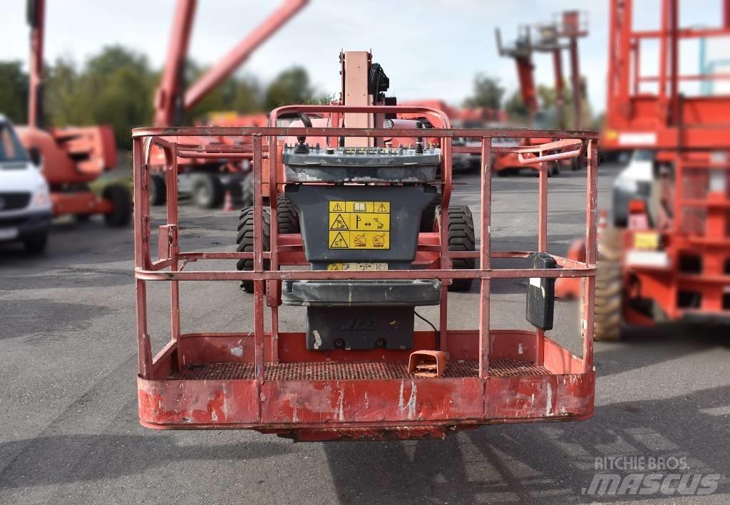 JLG 600 AJ Strēles pacēlāji