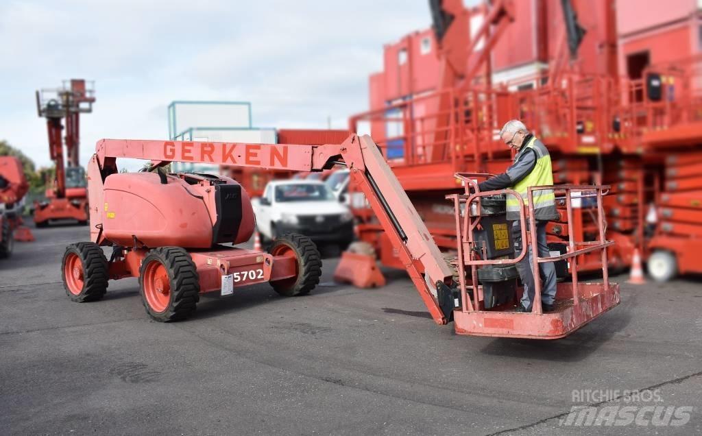 JLG 600 AJ Strēles pacēlāji