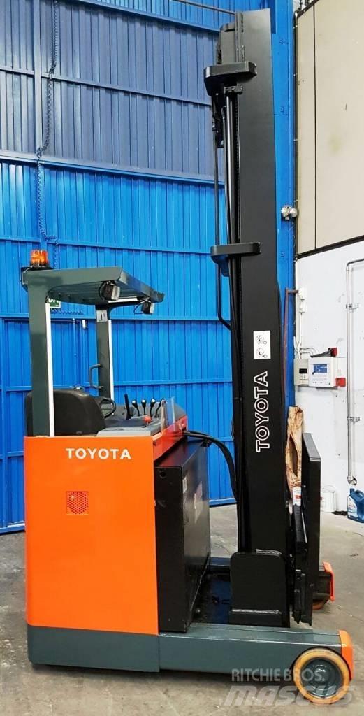 Toyota 6 FBRE 14 Lielaugstuma pārvadātājs