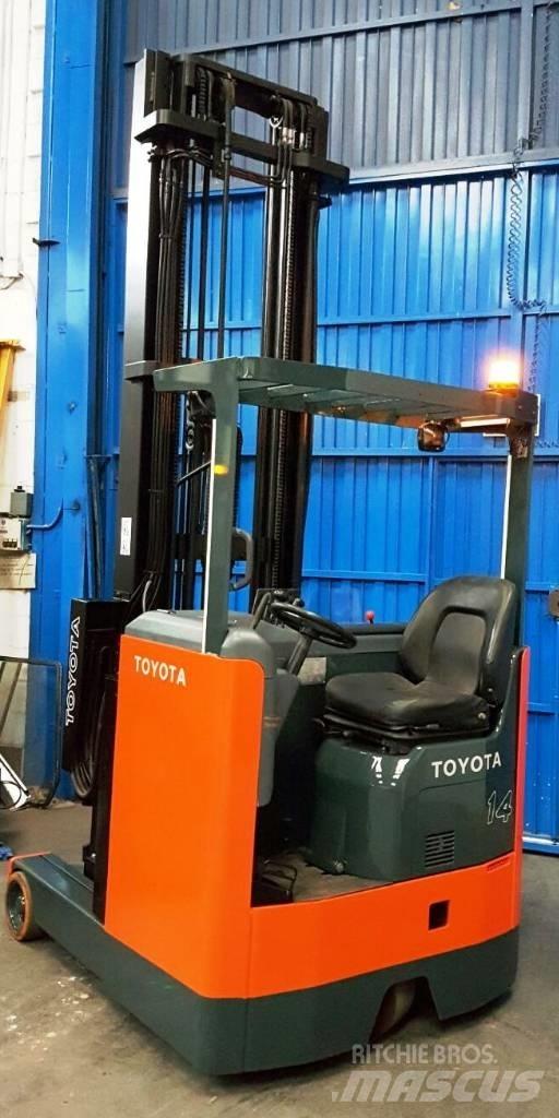 Toyota 6 FBRE 14 Lielaugstuma pārvadātājs