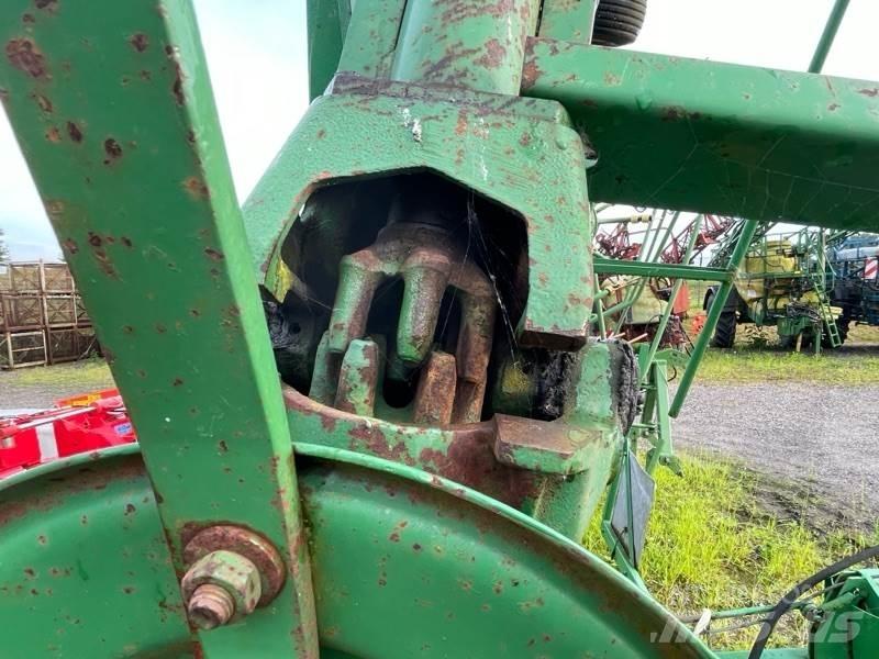 Kuhn GF6301 MH Grābekļi un siena ārdītāji